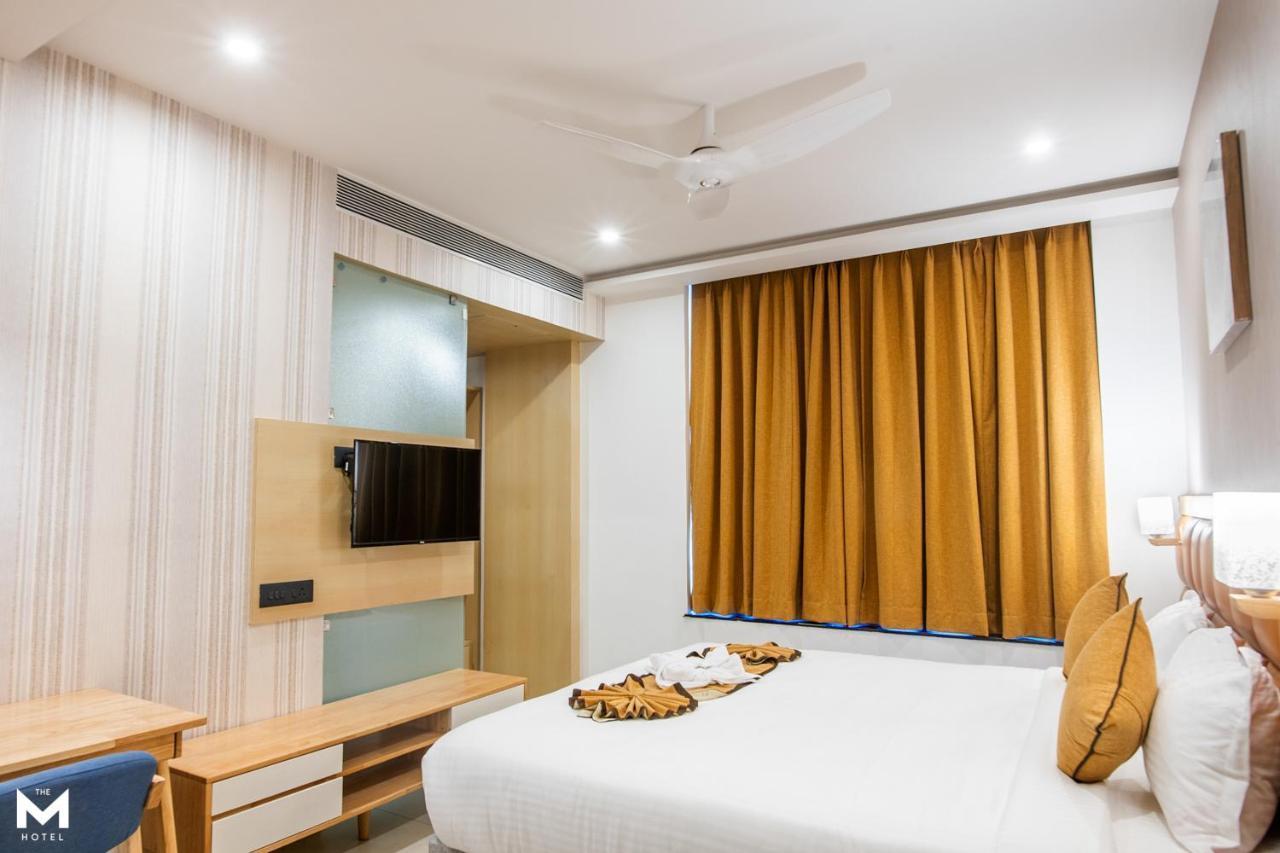Rāipur The M Hotel מראה חיצוני תמונה